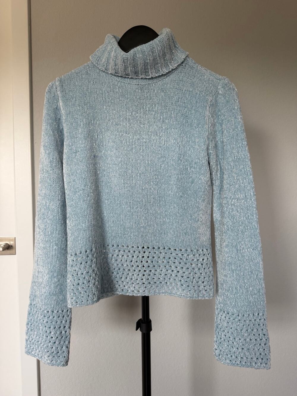 Canyon River Blues Light Blue Chenille Turtleneck Sweater Bell Sleeve Open Knit